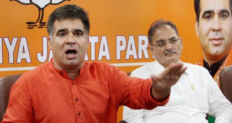 Ravinder Raina asks DDC members to ensure benefits of Govt. schemes to all sections